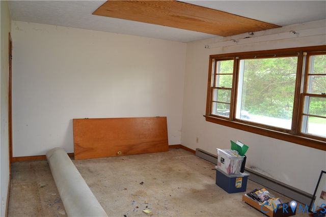 5531 Claridge Dr, Chesterfield, VA 23832