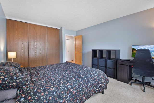6317 Alderwood Bay A, Woodbury, MN 55125
