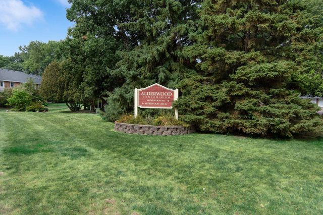 6317 Alderwood Bay A, Woodbury, MN 55125