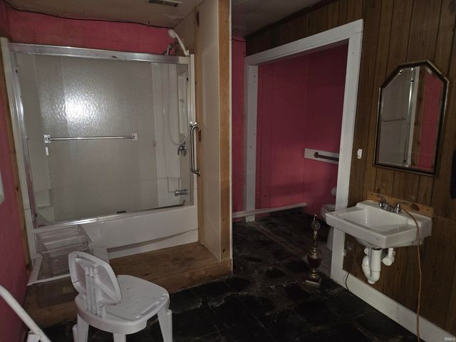 1600 S Port Avenue, Muncie, IN 47302