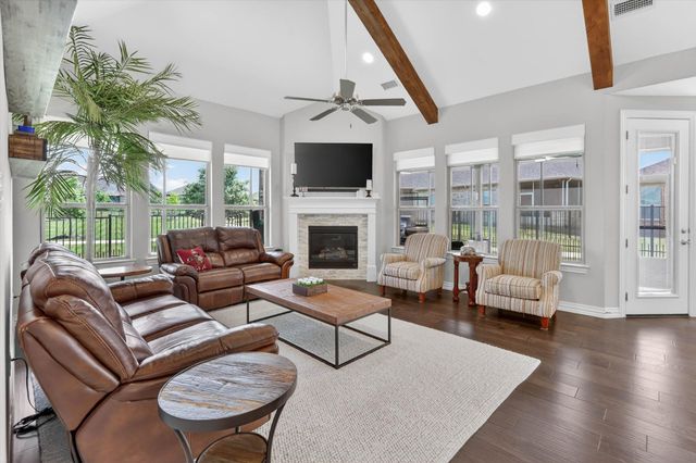 7533 Vista Bella Way, Fort Worth, TX 76123