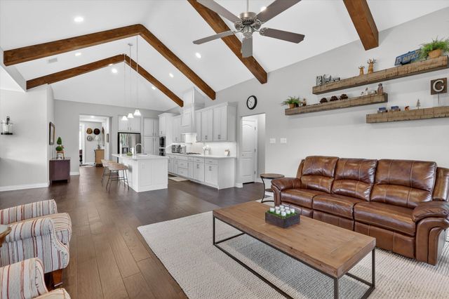 7533 Vista Bella Way, Fort Worth, TX 76123