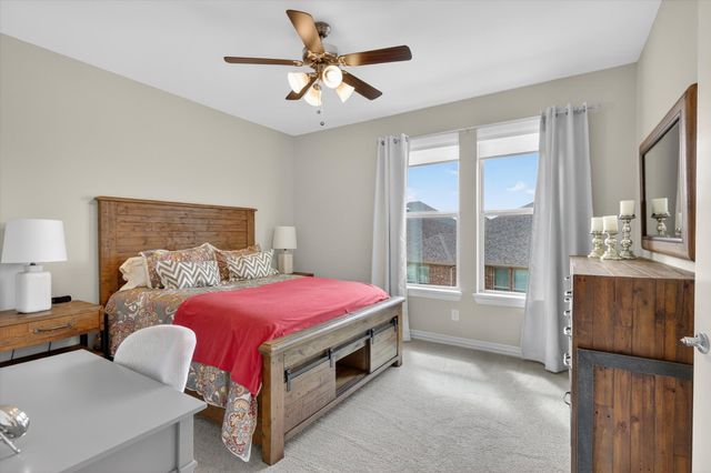 7533 Vista Bella Way, Fort Worth, TX 76123