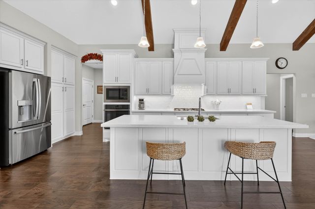 7533 Vista Bella Way, Fort Worth, TX 76123