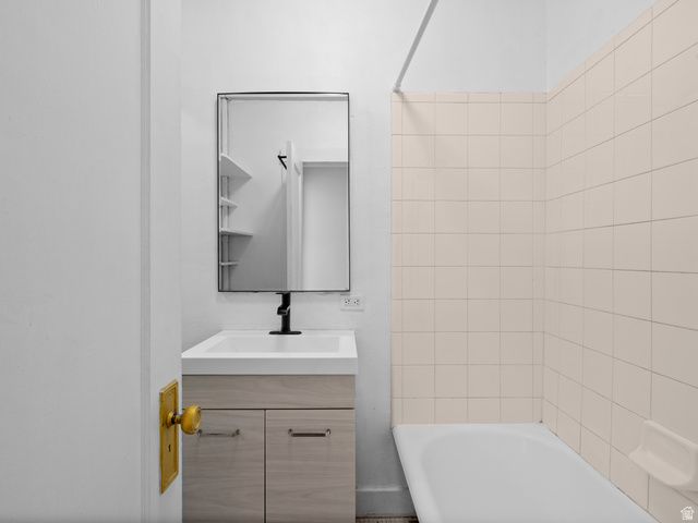 146 E 2ND AVE, Salt Lake City, UT 84103