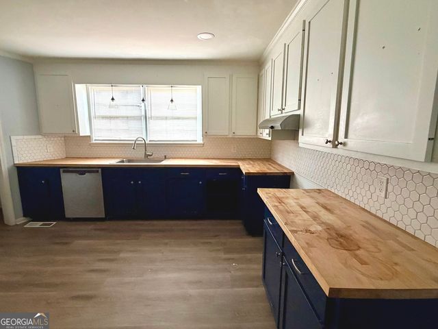 40 Edgewood Avenue, Thomaston, GA 30286