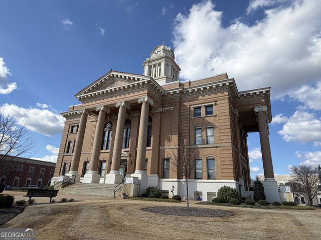 40 Edgewood Avenue, Thomaston, GA 30286