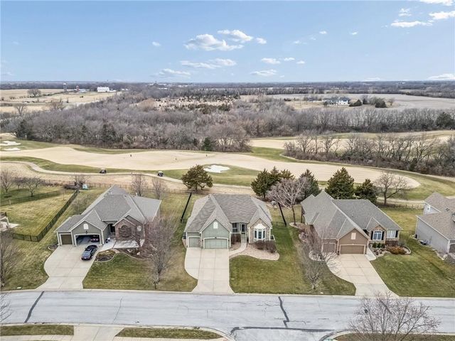 15002 S Glen Eyrie Street, Olathe, KS 66061