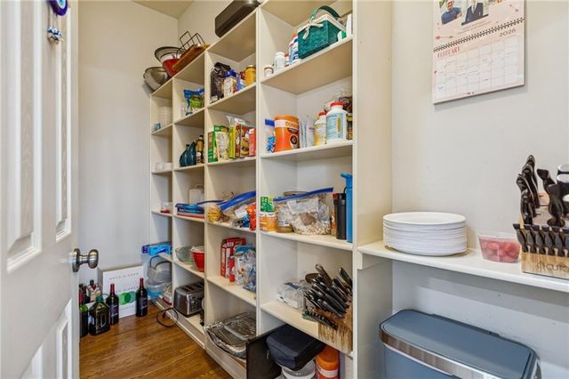 15002 S Glen Eyrie Street, Olathe, KS 66061