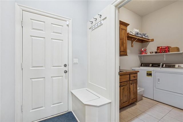 15002 S Glen Eyrie Street, Olathe, KS 66061