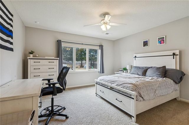 15002 S Glen Eyrie Street, Olathe, KS 66061