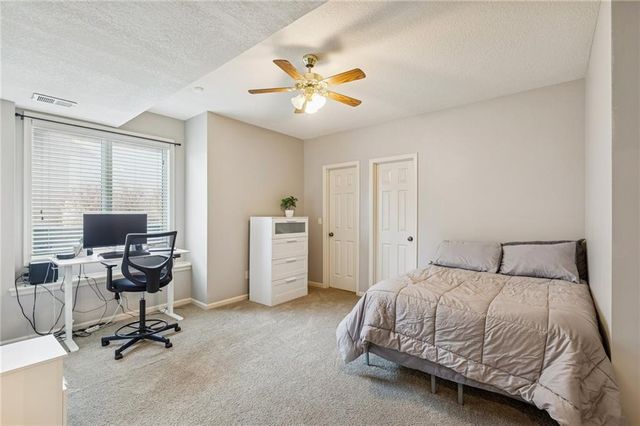 15002 S Glen Eyrie Street, Olathe, KS 66061