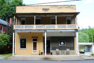 550 Front St, East Bethlehem, PA 15333