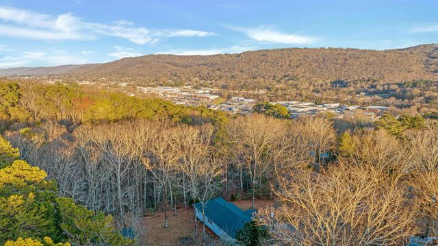 411 15th Street SW, Fort Payne, AL 35967