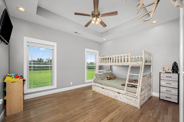 209 Adams Ln, Bell Buckle, TN 37020