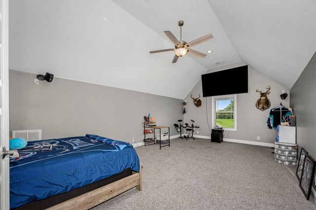 209 Adams Ln, Bell Buckle, TN 37020
