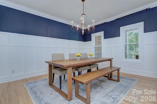 7005 Shadow Rock Court, Matthews, NC 28104