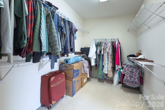 7005 Shadow Rock Court, Matthews, NC 28104