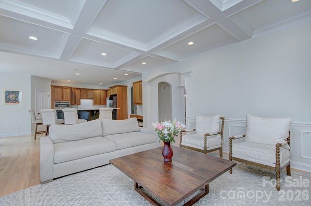 7005 Shadow Rock Court, Matthews, NC 28104