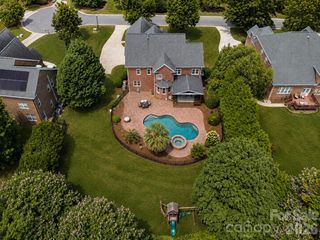 7005 Shadow Rock Court, Matthews, NC 28104