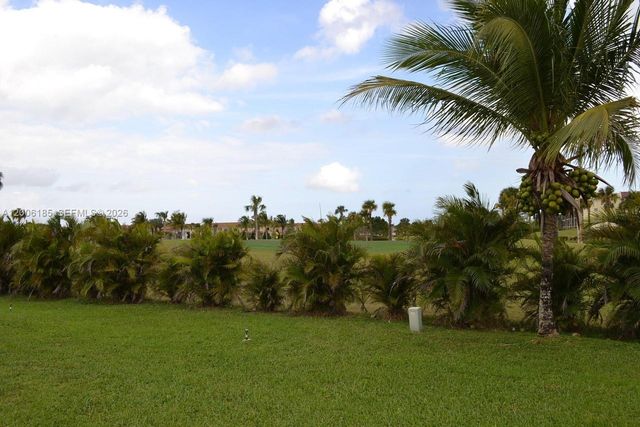 1620 SW 64th Way H, Boca Raton, FL 33428