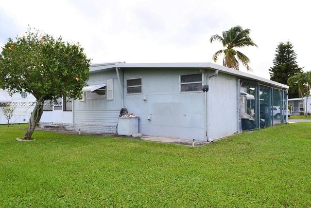 1620 SW 64th Way H, Boca Raton, FL 33428