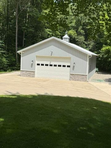 61214 US-131, Fabius Twp, MI 49093