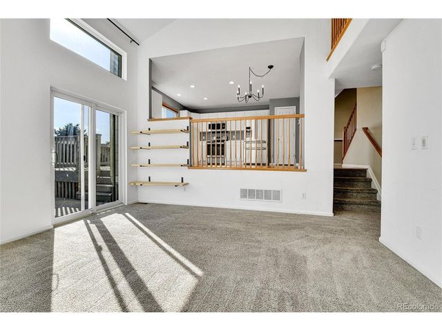 21806 E Berry Pl, Centennial, CO 80015