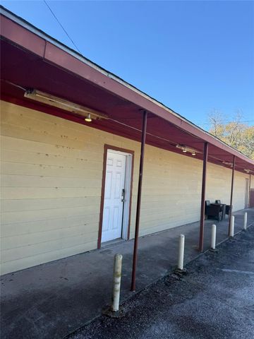 6701 Eastwood Street 1, Houston, TX 77021