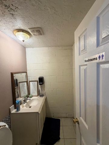 6701 Eastwood Street 1, Houston, TX 77021