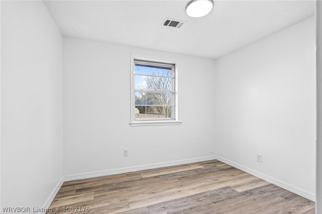 1104 9Th Street, Barling, AR 72923