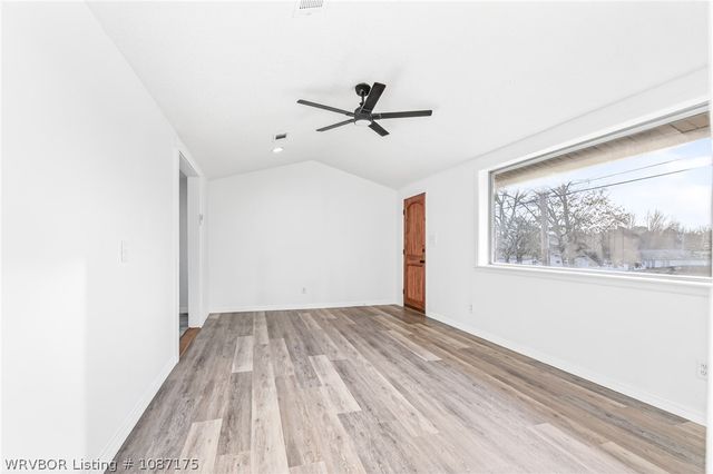 1104 9Th Street, Barling, AR 72923