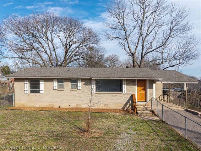 1104 9Th Street, Barling, AR 72923