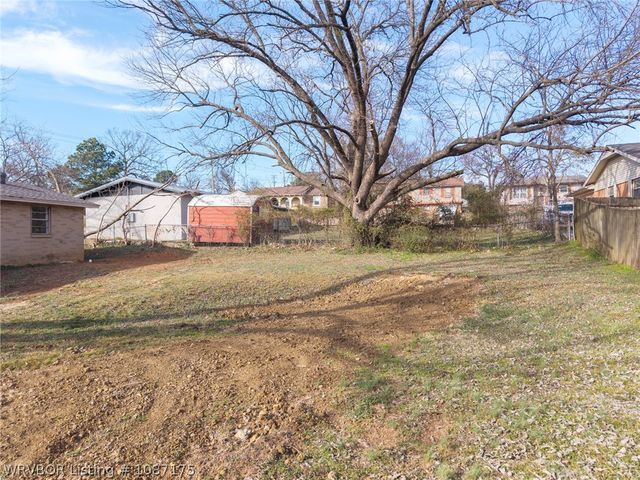 1104 9Th Street, Barling, AR 72923