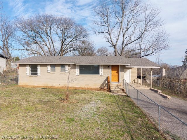 1104 9Th Street, Barling, AR 72923