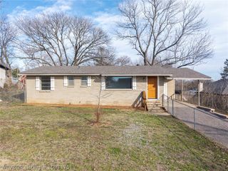 1104 9Th Street, Barling, AR 72923