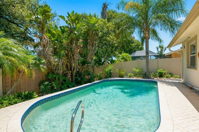 1635 BRANDYWINE WAY, Dunedin, FL 34698