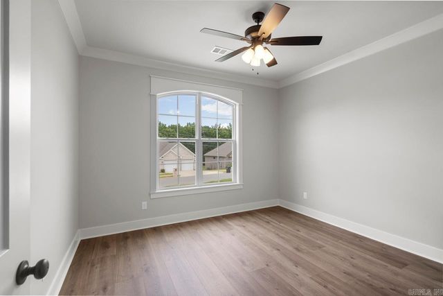 9225 Wooddale Drive, Sherwood, AR 72120