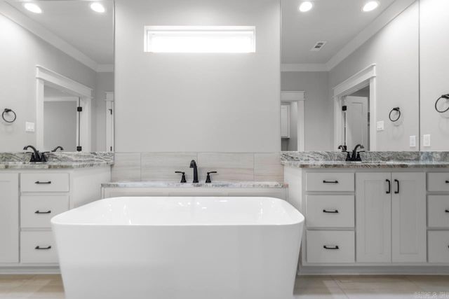 9225 Wooddale Drive, Sherwood, AR 72120