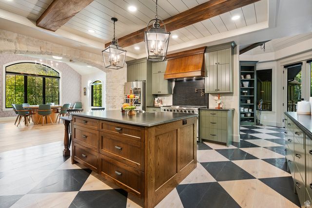 1141 S OAK LEAF, Springville, UT 84663