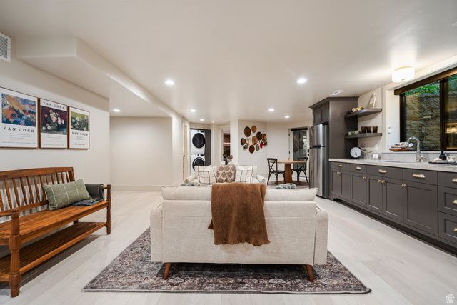 1141 S OAK LEAF, Springville, UT 84663