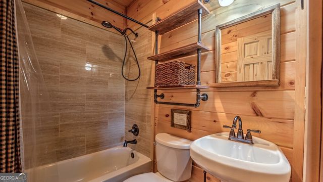 43 Dustin Drive S, Ellijay, GA 30540