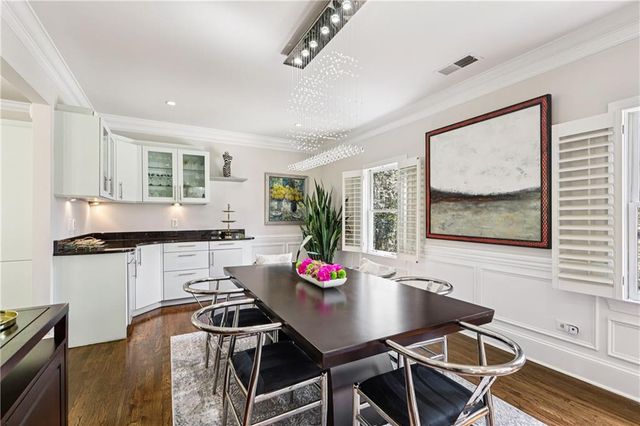 1165 E Beechwood Drive NW, Atlanta, GA 30327