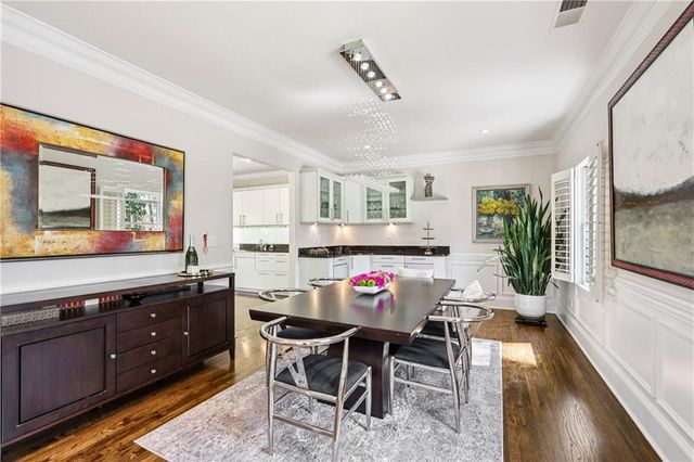 1165 E Beechwood Drive NW, Atlanta, GA 30327