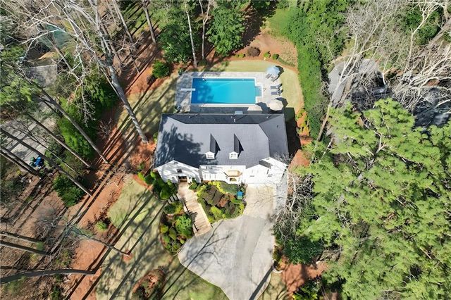 1165 E Beechwood Drive NW, Atlanta, GA 30327