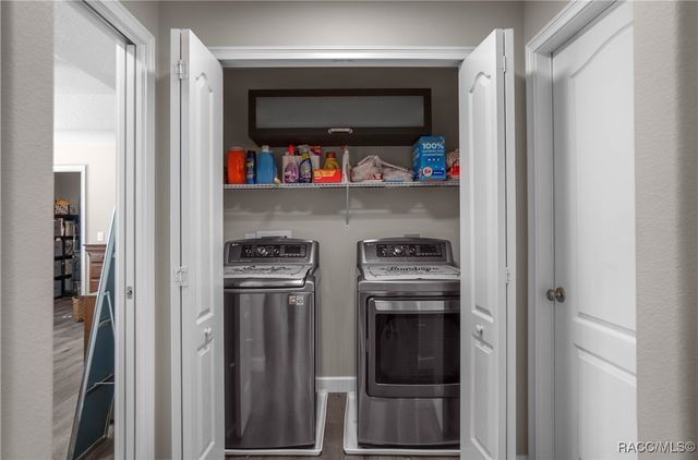 4330 W Drake Lane, Citrus Springs, FL 34433