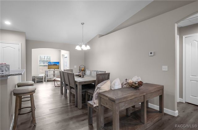 4330 W Drake Lane, Citrus Springs, FL 34433