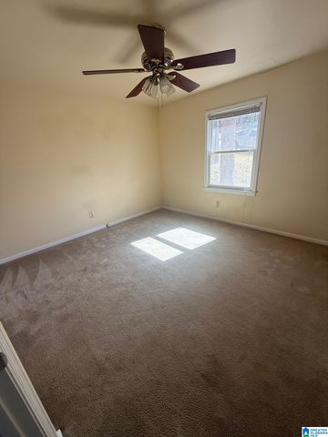 944 RIDGEWOOD CIRCLE, Birmingham, AL 35235