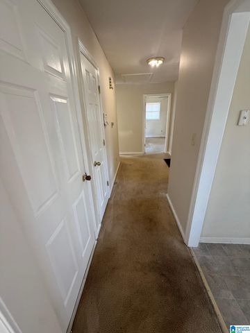 944 RIDGEWOOD CIRCLE, Birmingham, AL 35235