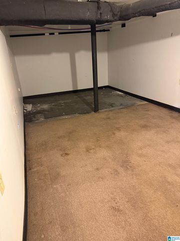 944 RIDGEWOOD CIRCLE, Birmingham, AL 35235